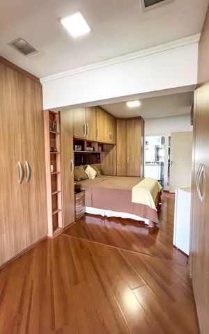 Casa à venda com 324m², 4 quartos e 4 vagas Casa à venda com 324m², 4 quartos e 4 vagasQuarto