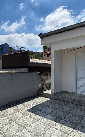 Apartamento à venda com 125m², 3 quartos e 2 vagasQuarto 3 Varanda