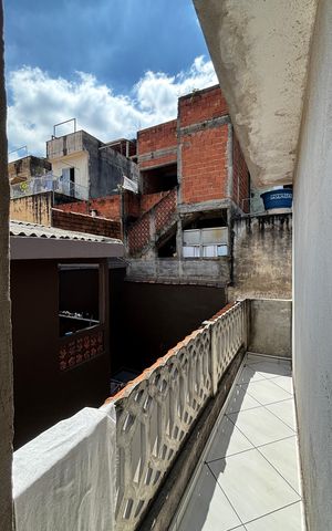 Apartamento à venda com 125m², 3 quartos e 2 vagasQuarto 2 Varanda