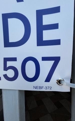 Apartamento à venda com 125m², 3 quartos e 2 vagasFachada
