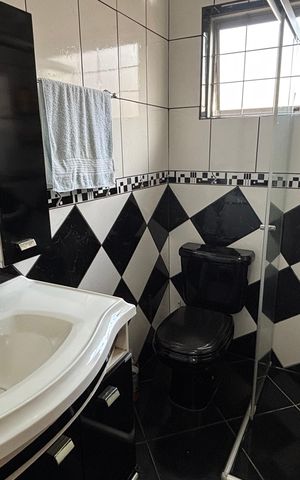 Apartamento à venda com 125m², 3 quartos e 2 vagasBanheiro