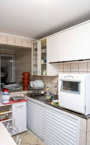 Casa à venda com 290m², 2 quartos e 7 vagasCozinha Casa 1