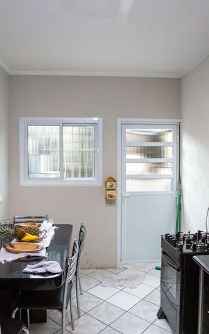 Casa à venda com 290m², 2 quartos e 7 vagasCozinha Casa 2