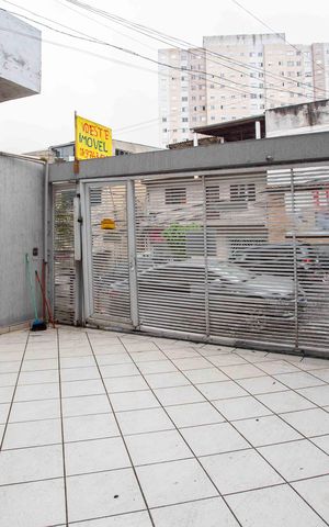 Casa à venda com 290m², 2 quartos e 7 vagasGaragem