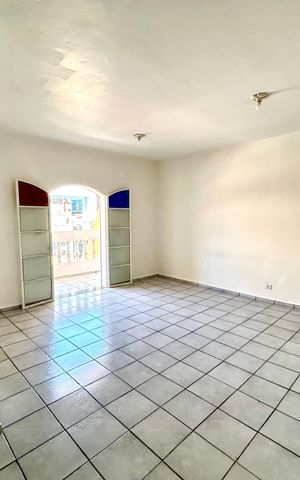 Casa à venda com 180m², 3 quartos e 2 vagas Casa à venda com 180m², 3 quartos e 2 vagasQuarto Suíte