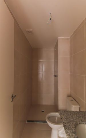 Apartamento à venda com 55m², 3 quartos e 1 vaga Apartamento à venda com 55m², 3 quartos e 1 vagaBanheiro