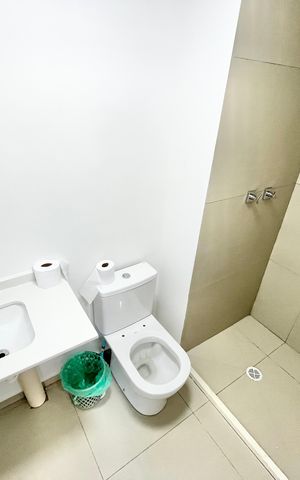 Apartamento à venda com 63m², 2 quartos e sem vaga Apartamento à venda com 63m², 2 quartos e sem vagaBanheiro