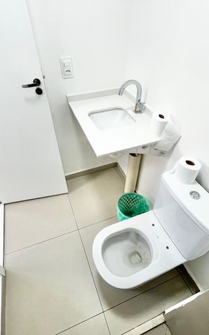 Apartamento à venda com 63m², 2 quartos e sem vaga Apartamento à venda com 63m², 2 quartos e sem vagaBanheiro