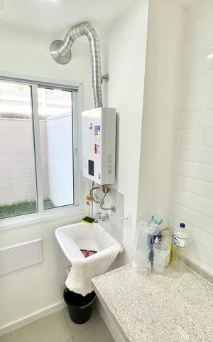 Apartamento à venda com 63m², 2 quartos e sem vaga Apartamento à venda com 63m², 2 quartos e sem vagaCozinha e Área de Serviço