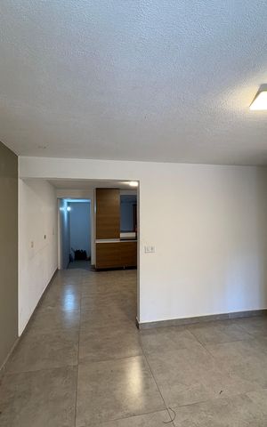 Casa para alugar com 140m², 4 quartos e 1 vaga Casa para alugar com 140m², 4 quartos e 1 vagaCasa 2 - Sala