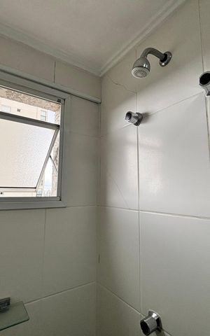 Apartamento para alugar com 127m², 3 quartos e 2 vagas Apartamento para alugar com 127m², 3 quartos e 2 vagasBanheiro da Suíte 1