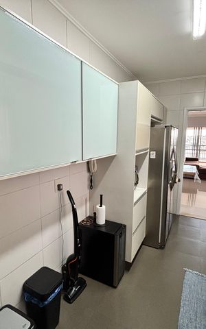 Apartamento para alugar com 127m², 3 quartos e 2 vagas Apartamento para alugar com 127m², 3 quartos e 2 vagasCozinha