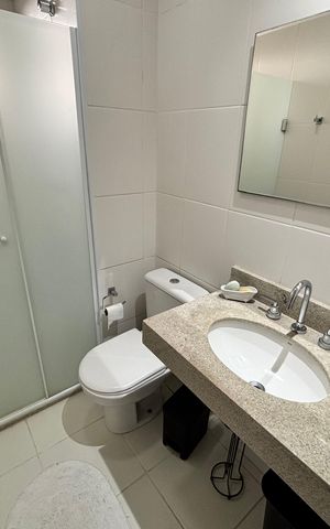 Apartamento para alugar com 127m², 3 quartos e 2 vagas Apartamento para alugar com 127m², 3 quartos e 2 vagasBanheiro da Suíte 1