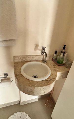 Apartamento para alugar com 127m², 3 quartos e 2 vagas Apartamento para alugar com 127m², 3 quartos e 2 vagasLavabo