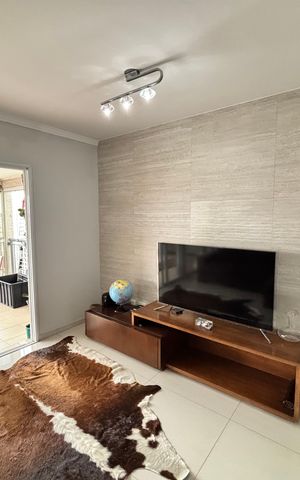 Apartamento para alugar com 127m², 3 quartos e 2 vagas Apartamento para alugar com 127m², 3 quartos e 2 vagasSala