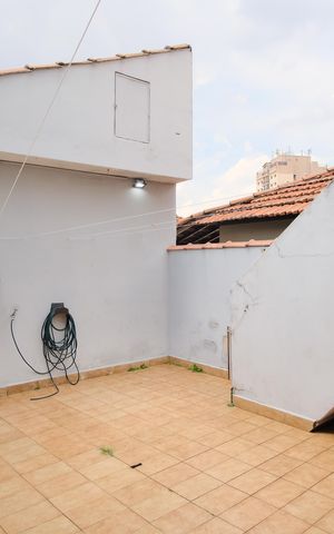 Casa para alugar com 159m², 3 quartos e 2 vagasQuintal