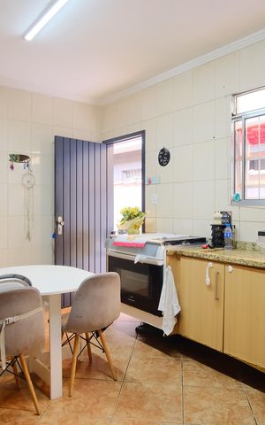 Casa para alugar com 159m², 3 quartos e 2 vagasCozinha