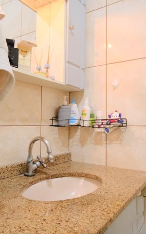 Casa para alugar com 159m², 3 quartos e 2 vagasBanheiro