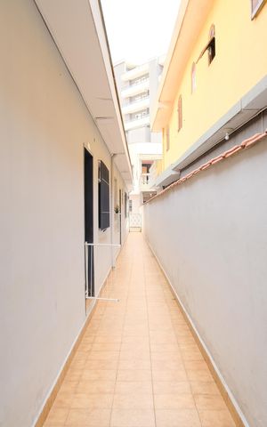 Casa para alugar com 159m², 3 quartos e 2 vagasCorredor Lateral