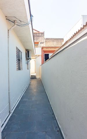 Casa à venda com 110m², 3 quartos e 2 vagas Casa à venda com 110m², 3 quartos e 2 vagasQuintal