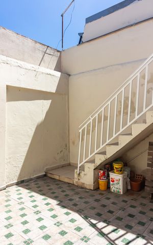 Casa à venda com 110m², 3 quartos e 2 vagas Casa à venda com 110m², 3 quartos e 2 vagasQuintal