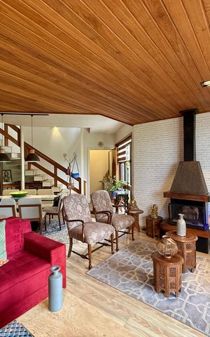 Apartamento à venda com 155m², 3 quartos e 3 vagas Apartamento à venda com 155m², 3 quartos e 3 vagasSala