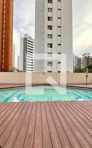 Apartamento à venda com 155m², 3 quartos e 3 vagas Apartamento à venda com 155m², 3 quartos e 3 vagasPiscina