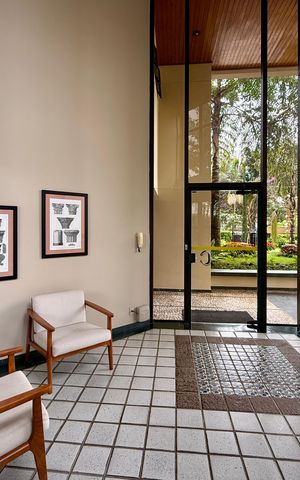 Apartamento à venda com 155m², 3 quartos e 3 vagas Apartamento à venda com 155m², 3 quartos e 3 vagasHall Social Bloco