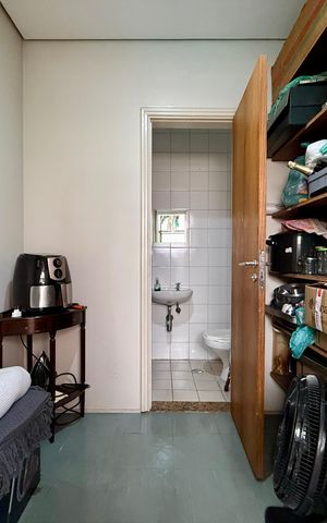 Apartamento à venda com 155m², 3 quartos e 3 vagas Apartamento à venda com 155m², 3 quartos e 3 vagasQuarto de Serviço