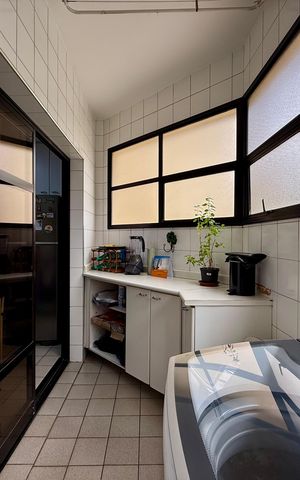 Apartamento à venda com 155m², 3 quartos e 3 vagas Apartamento à venda com 155m², 3 quartos e 3 vagasÁrea de Serviço