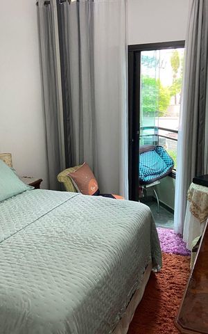Apartamento à venda com 230m², 4 quartos e 4 vagas Apartamento à venda com 230m², 4 quartos e 4 vagasQuarto