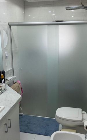 Apartamento à venda com 230m², 4 quartos e 4 vagas Apartamento à venda com 230m², 4 quartos e 4 vagasBanheiro