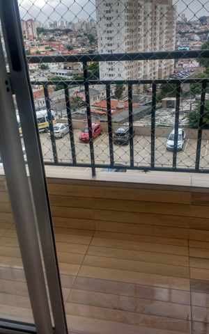 Apartamento à venda com 44m², 2 quartos e 1 vaga Apartamento à venda com 44m², 2 quartos e 1 vagaVaranda