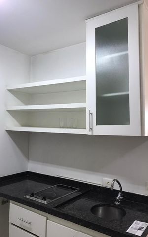 Apartamento à venda com 27m², 1 quarto e 1 vaga Apartamento à venda com 27m², 1 quarto e 1 vagaCozinha