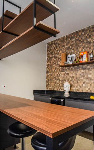 Casa à venda com 140m², 2 quartos e 2 vagas Casa à venda com 140m², 2 quartos e 2 vagasÁrea de Serviço