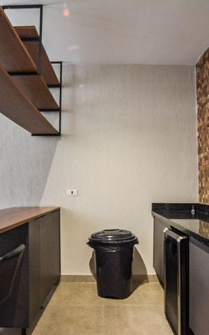 Casa à venda com 140m², 2 quartos e 2 vagas Casa à venda com 140m², 2 quartos e 2 vagasÁrea de Serviço