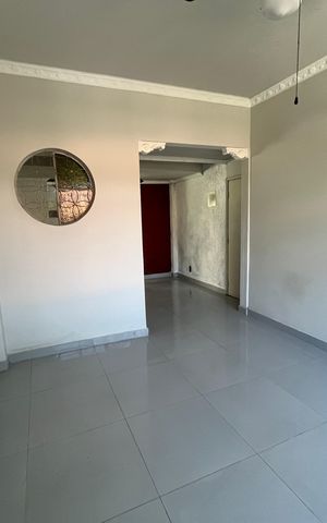 Apartamento à venda com 80m², 2 quartos e 1 vagaSala