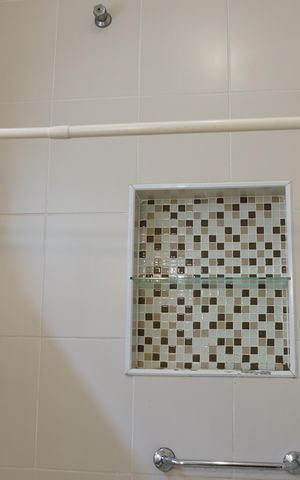 Casa para alugar com 175m², 6 quartos e 3 vagasBanheiro