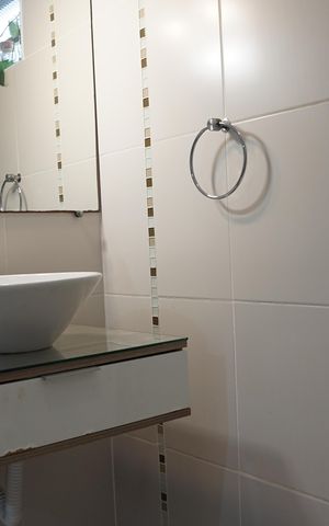 Casa para alugar com 175m², 6 quartos e 3 vagasBanheiro