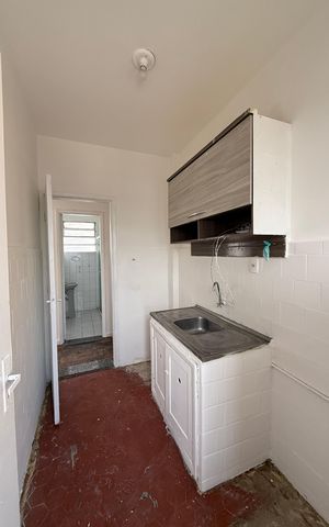 Apartamento à venda com 45m², 1 quarto e sem vaga Apartamento à venda com 45m², 1 quarto e sem vagaCozinha