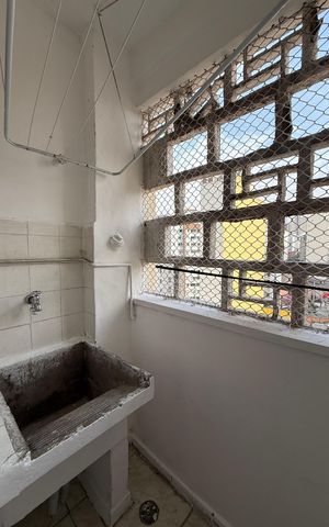 Apartamento à venda com 45m², 1 quarto e sem vaga Apartamento à venda com 45m², 1 quarto e sem vagaÁrea de serviço