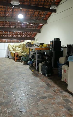 Casa à venda com 220m², 3 quartos e 2 vagasÁrea de convivência 2º piso 