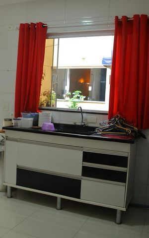 Casa à venda com 220m², 3 quartos e 2 vagasCozinha da edícula 