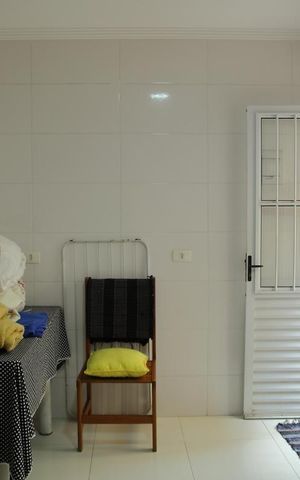 Casa à venda com 220m², 3 quartos e 2 vagasCozinha da edícula 