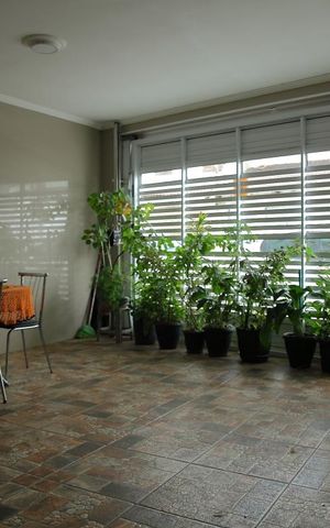 Casa à venda com 220m², 3 quartos e 2 vagasGaragem 