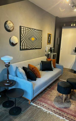 Apartamento à venda com 28m², 1 quarto e 1 vaga