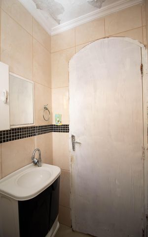 Casa à venda com 246m², 3 quartos e 3 vagas Casa à venda com 246m², 3 quartos e 3 vagasBanheiro - Área gourmet