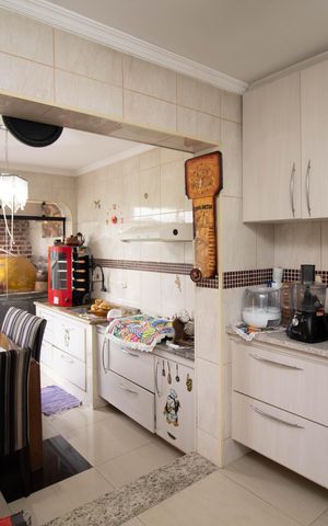 Casa à venda com 246m², 3 quartos e 3 vagas Casa à venda com 246m², 3 quartos e 3 vagasÁrea gourmet