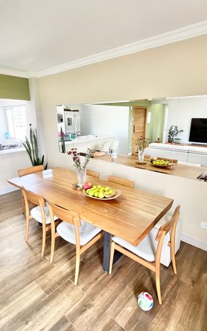 Apartamento à venda com 120m², 3 quartos e 2 vagas Apartamento à venda com 120m², 3 quartos e 2 vagasSala/Cozinha
