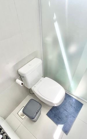 Apartamento à venda com 120m², 3 quartos e 2 vagas Apartamento à venda com 120m², 3 quartos e 2 vagasBanheiro 1